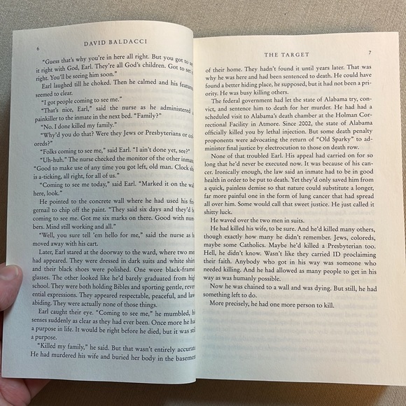 🌈2/$8  The Target #3 in the Will Robie Series - Picture 12 of 12